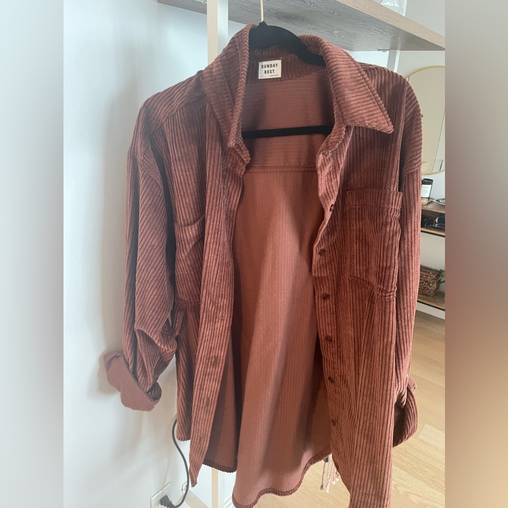 Aritzia Oversized Corduroy shirt - deep brown/ maroon